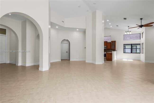 Building Photo - 1087 Deerwood Ln