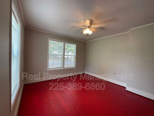 Building Photo - 3026 Balis Dr
