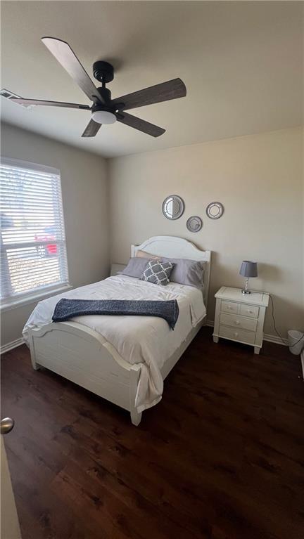 Building Photo - 2584 N Shadow Crest Dr