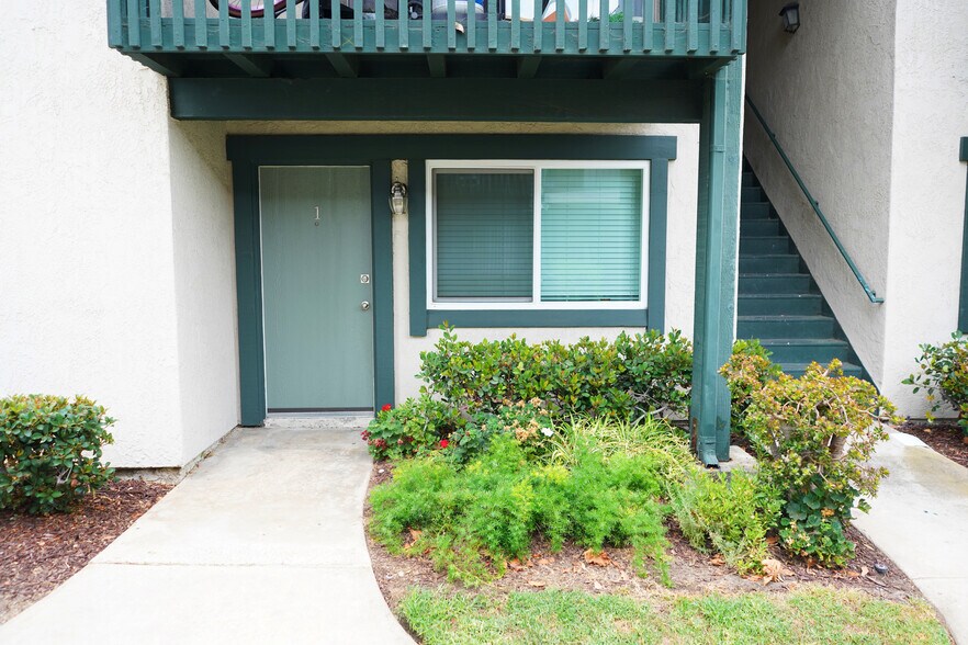 Building Photo - 23214 Orange Ave