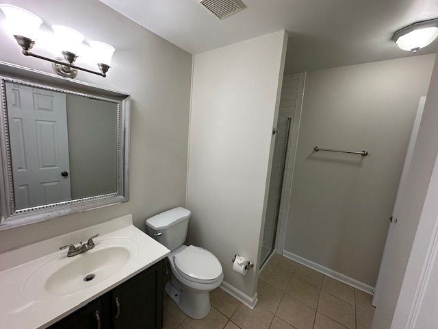 Building Photo - 1001 Roundhouse Ct