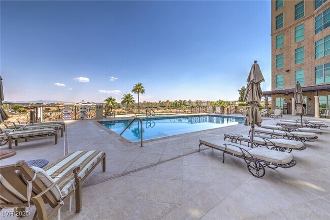 Building Photo - 9101 Alta Dr