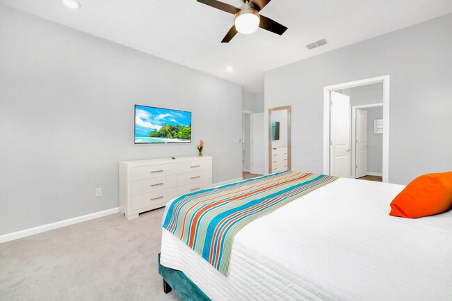 Building Photo - 2567 Shanti Dr