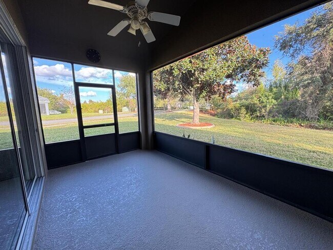 Building Photo - 1268 Toluke Point