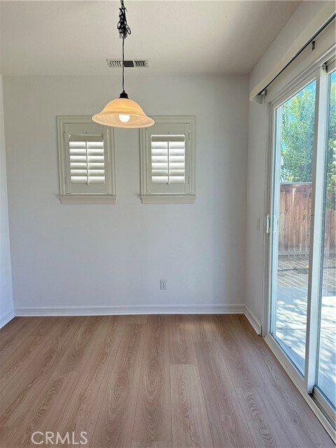 Building Photo - 40820 Winchester Rd