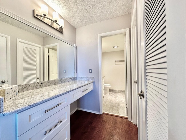 Building Photo - 5301 NW 2nd Ave