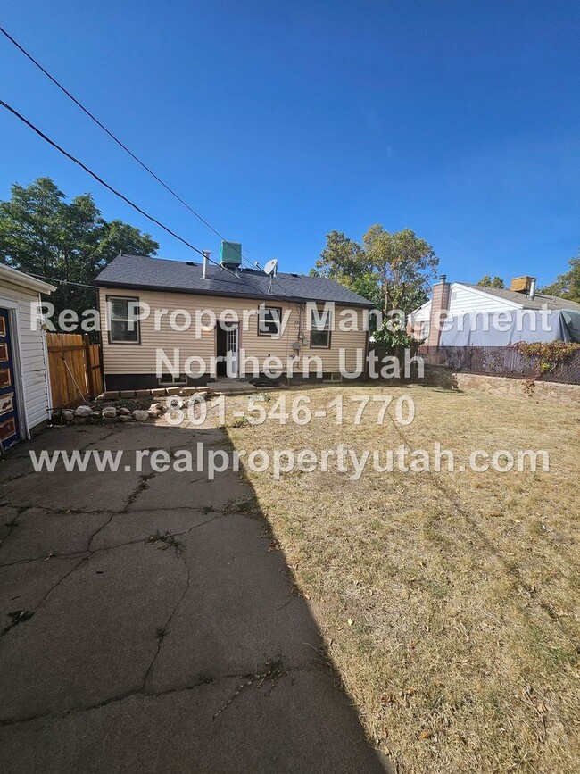 Building Photo - 3 Bedroom 2 Bath Ogden Home Now Available!