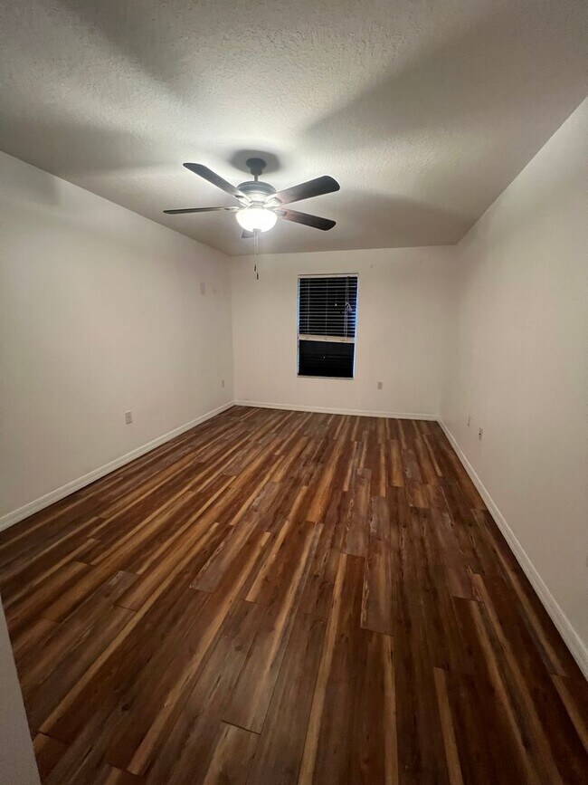 Building Photo - 3005 Ashford Park Pl