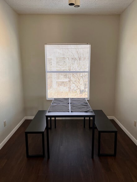 Dining Area - 12166 Metric Blvd