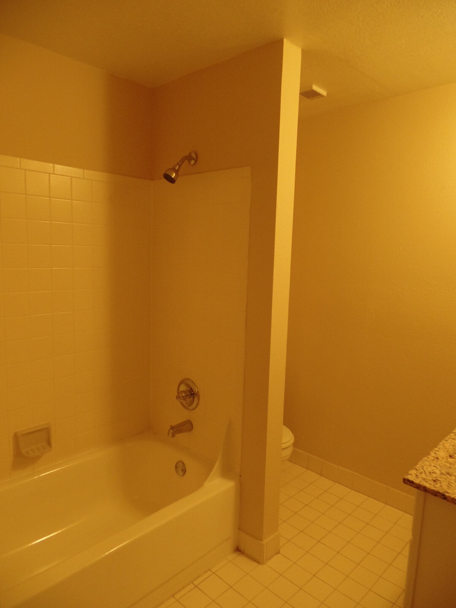 Building Photo - 2550 SW 18th Ter