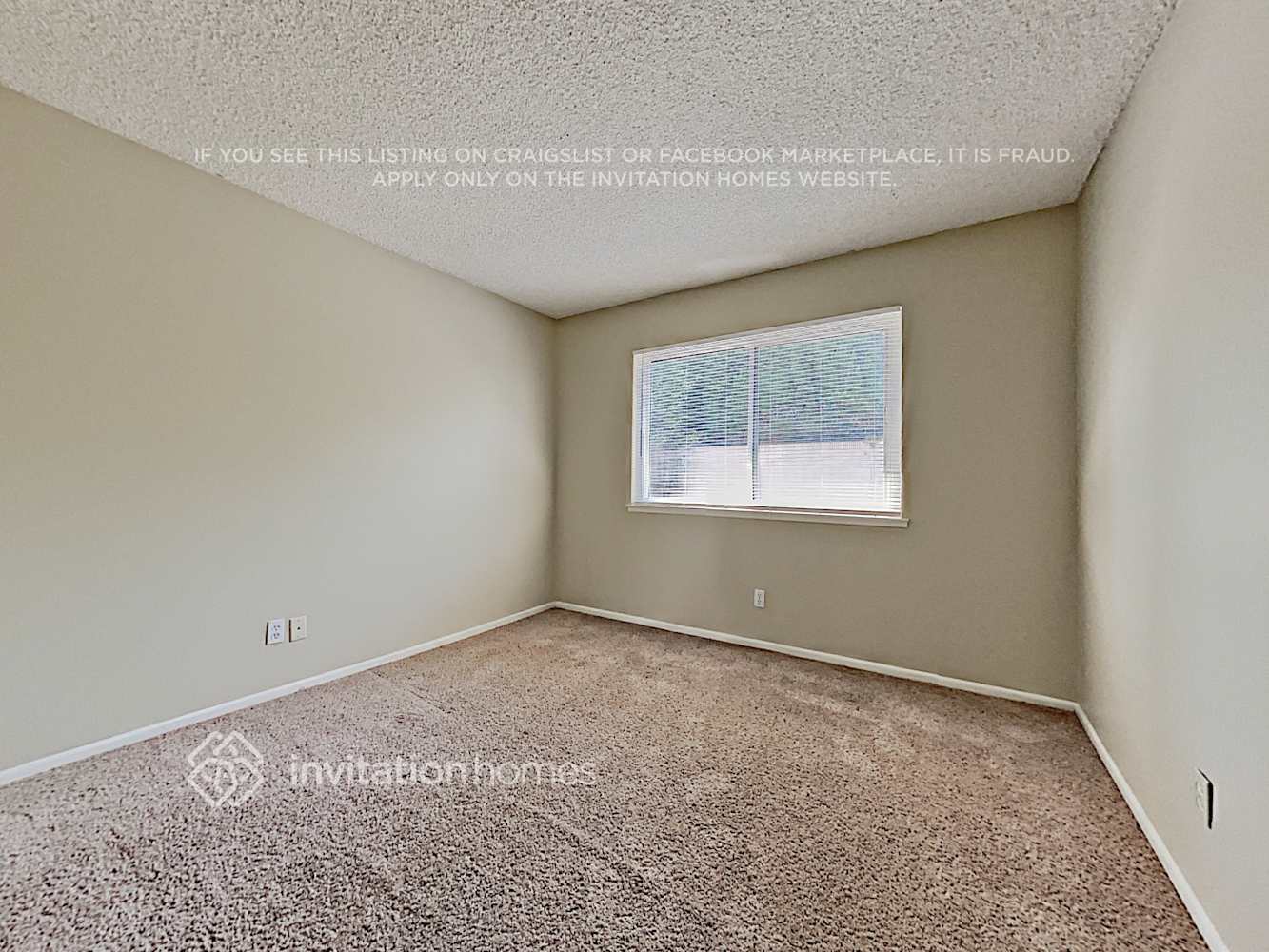 Building Photo - 2725 Greenleaf Ave
