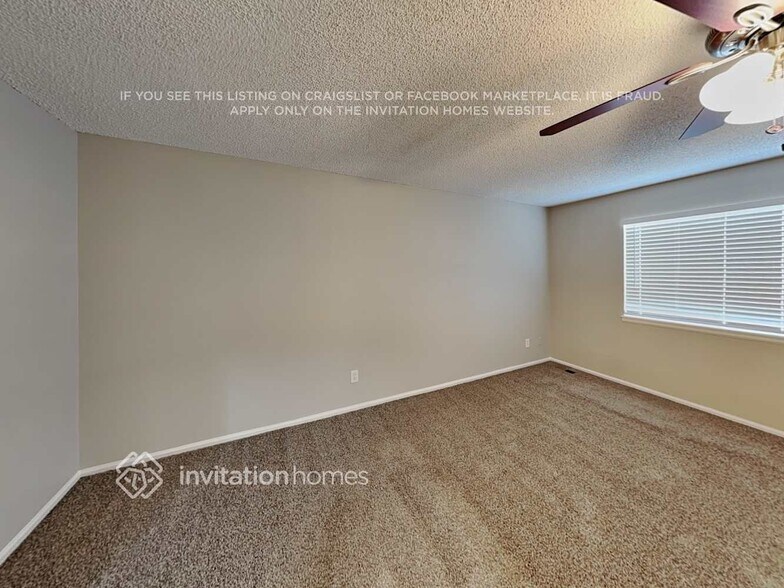 Building Photo - 9906 Garland Dr