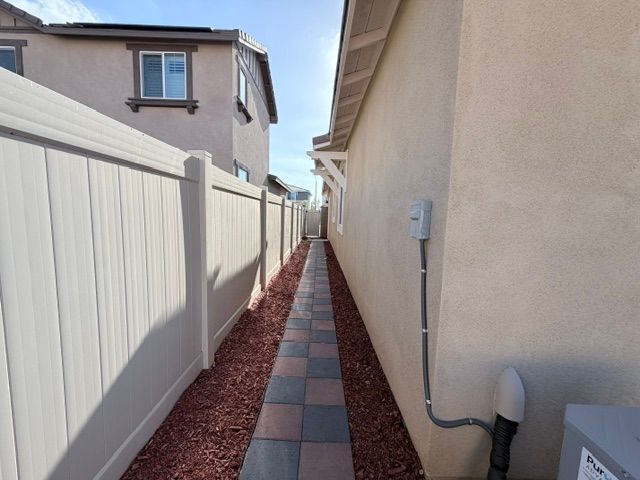 Building Photo - 27218 Pennywhistle