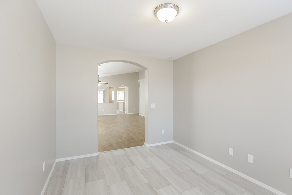 Building Photo - 3129 W Sunland Ave
