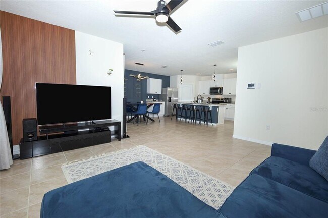 Building Photo - 33417 Affirmed Wy