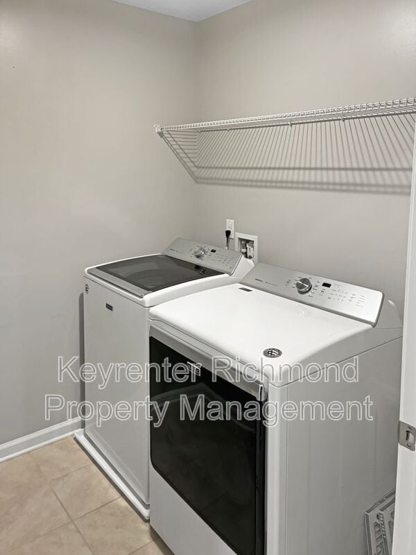 Building Photo - 4333 Kenmare Ln