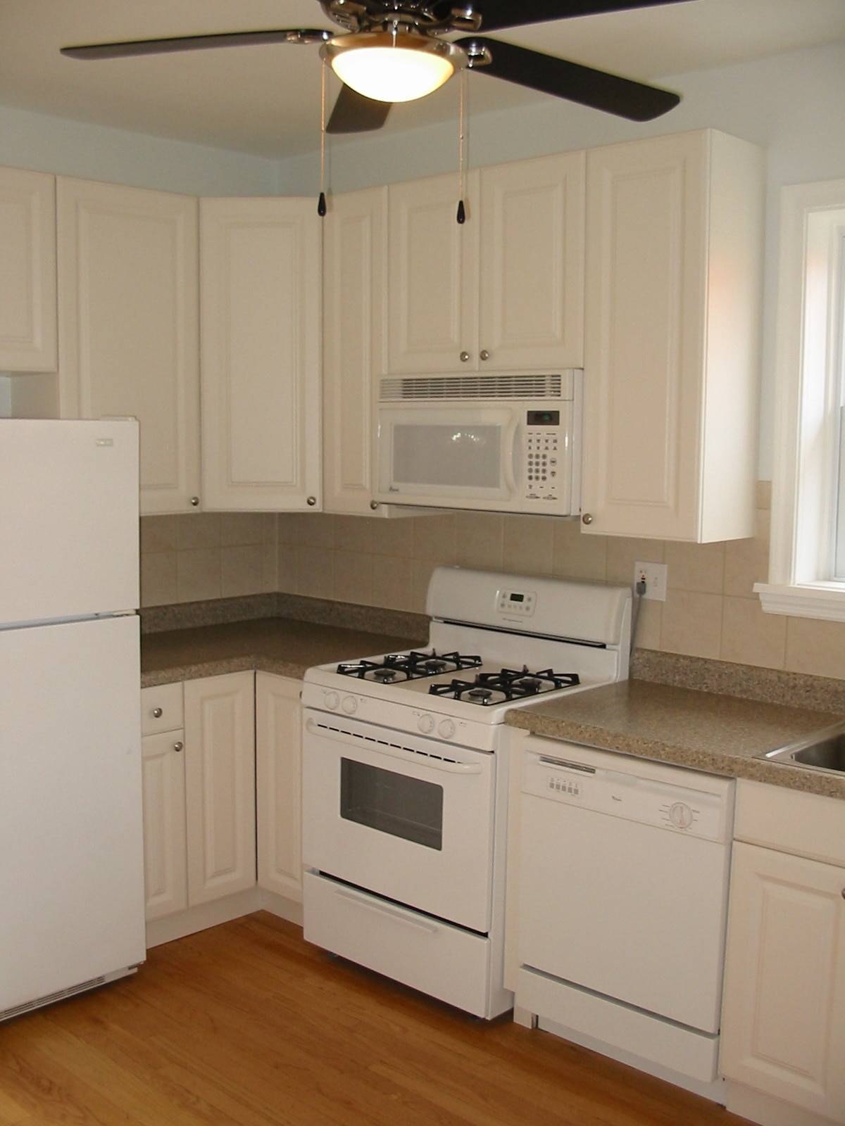 Building Photo - 7304 Lindell Blvd