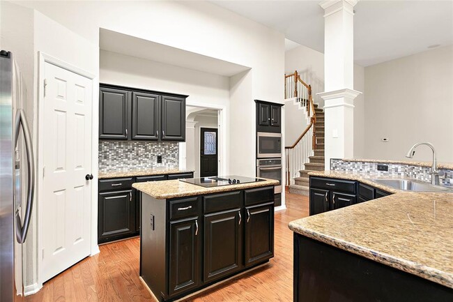 Building Photo - 71 E Sterling Pond Cir