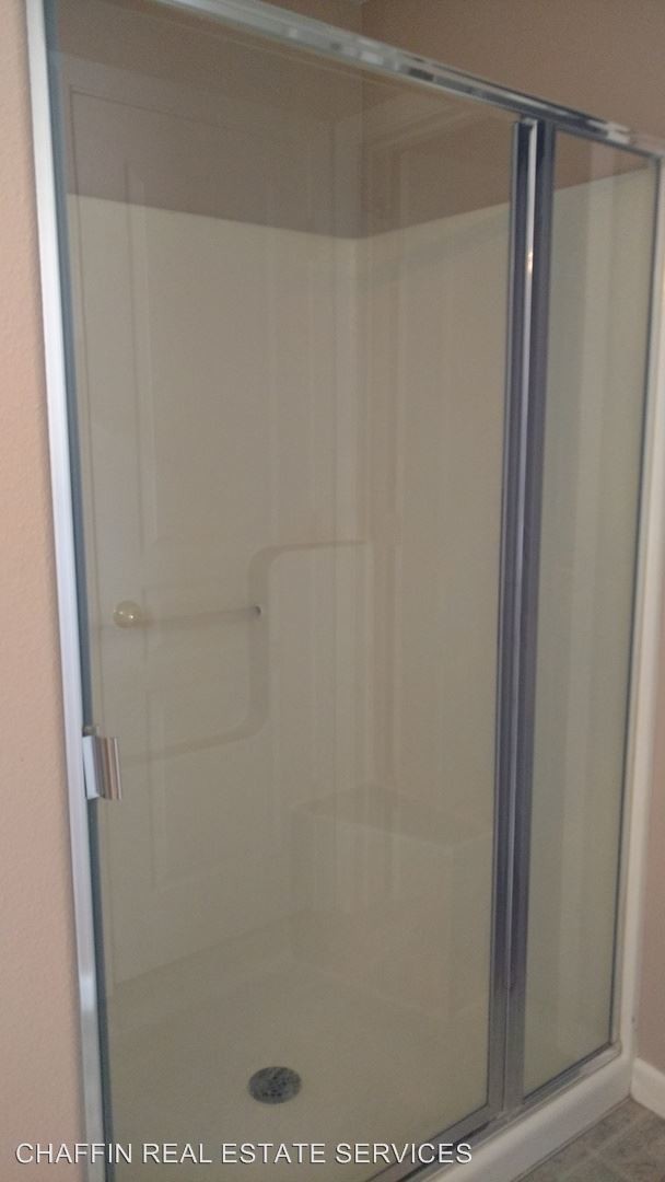 Building Photo - 1414 Red Bluff Way