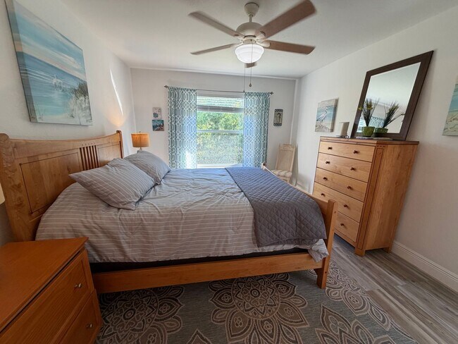 Building Photo - 26699 Little John Ct