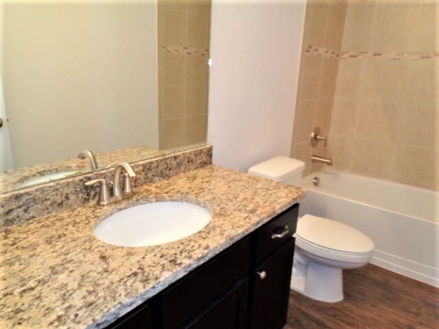 Building Photo - 11850 Thicket Wood Dr