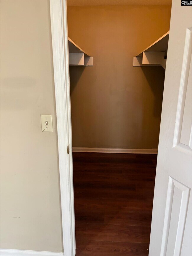 Building Photo - 49B Battery Walk Ct