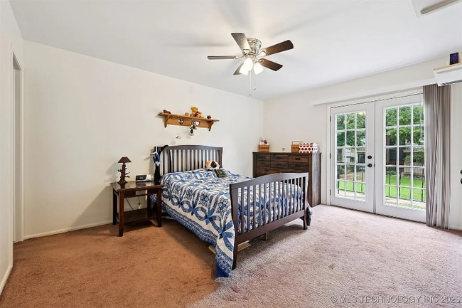 Building Photo - 6814 S Toledo Ave