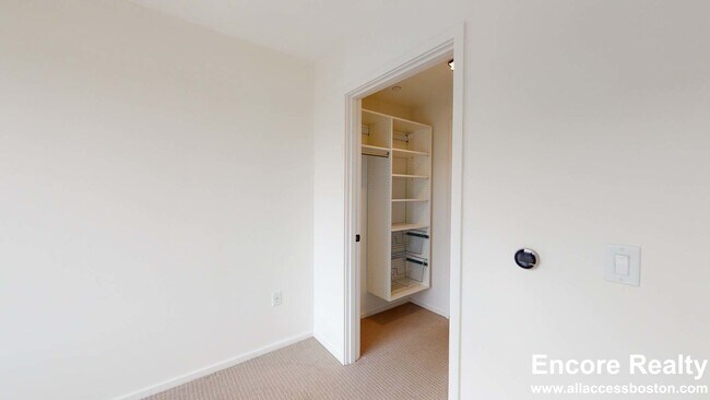 Building Photo - 345 Harrison Ave