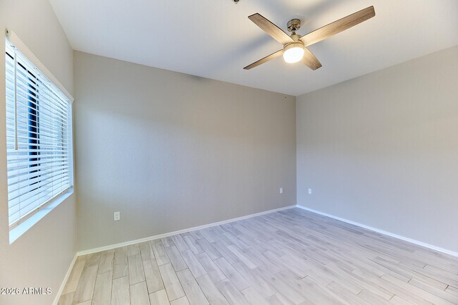 Building Photo - 9555 E Raintree Dr