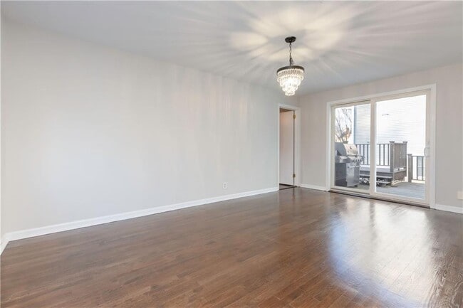 Building Photo - 110 Ellsworth Ave