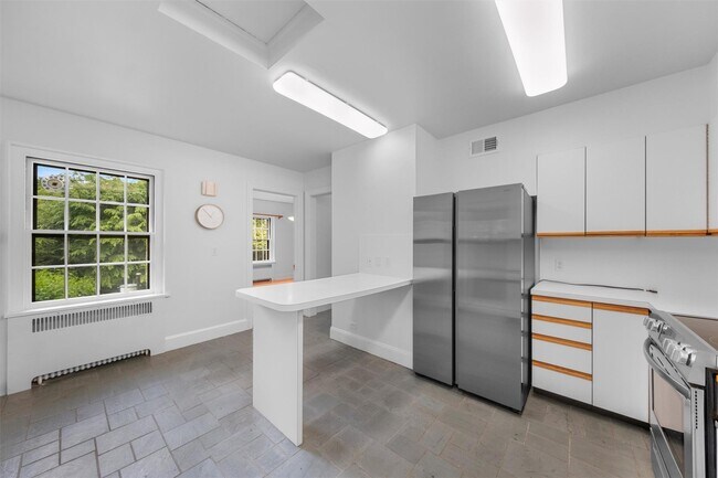 Building Photo - 34123 Furnace Dock Rd