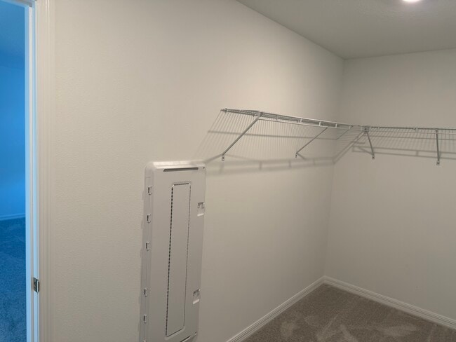 Building Photo - 10837 Littleton Isle Dr