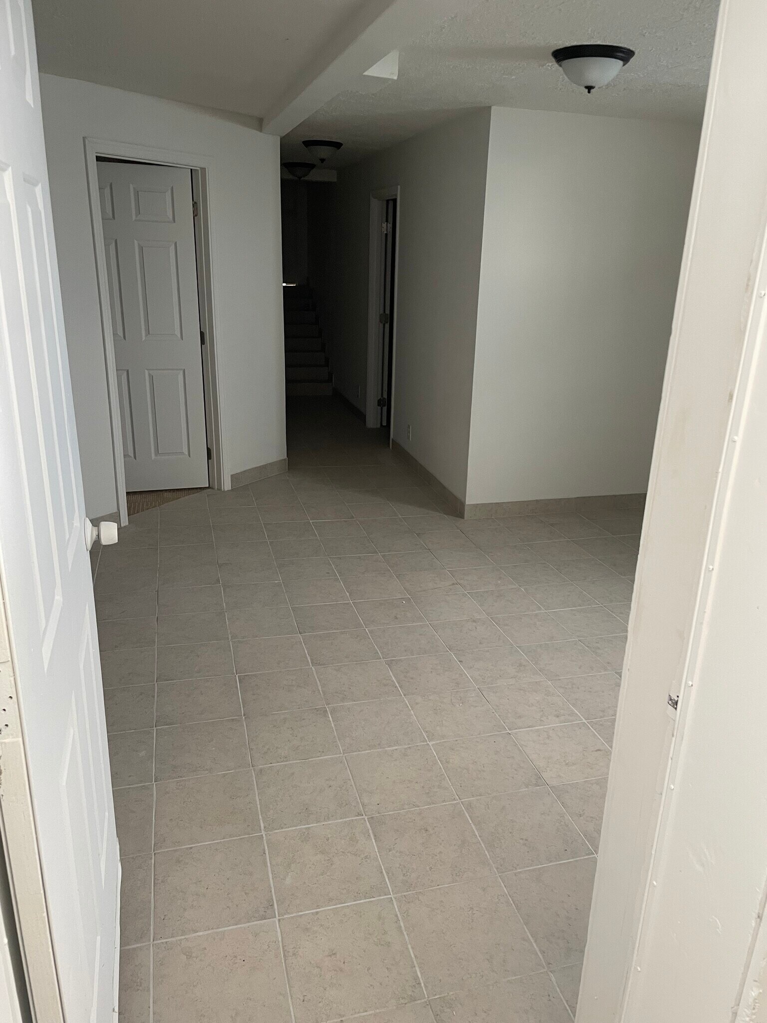 Building Photo - 473 S 380 W