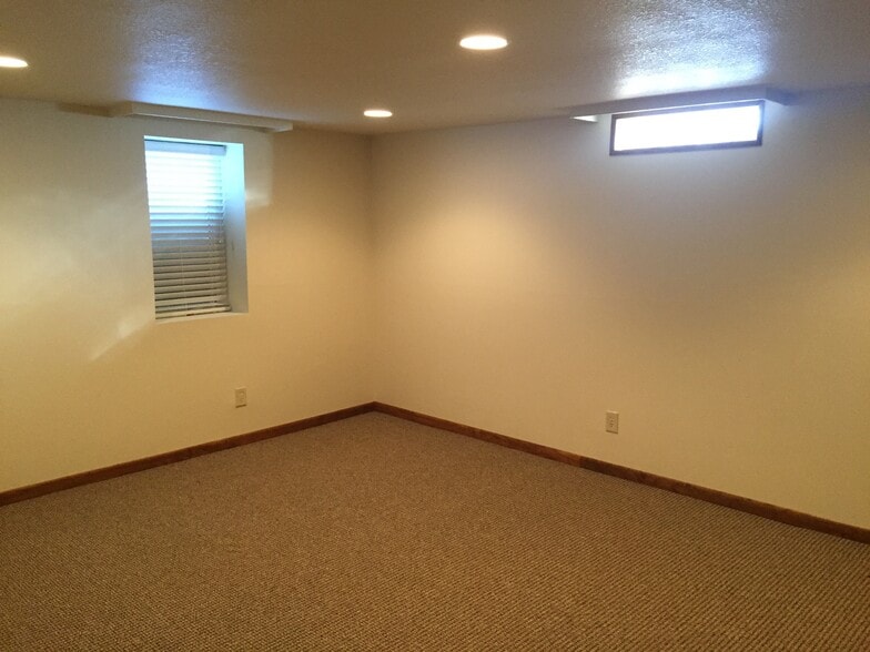 Bedroom #3 (downstairs) - 12.5' x 16' - 521 6th Avenue Northeast
