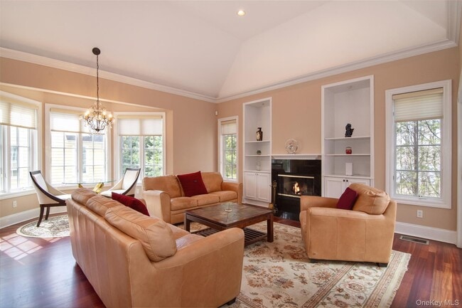 Building Photo - 9 Stony Gate Oval