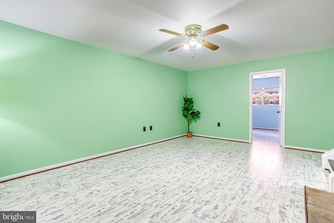 Building Photo - 4546 Little River Run Dr