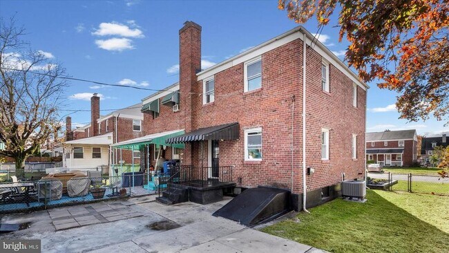 Building Photo - 2529 Liberty Pkwy