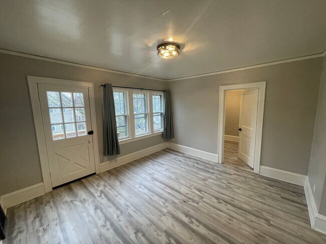 Building Photo - 1440 N 28th St