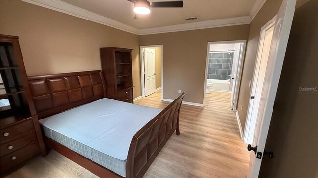 Building Photo - 10414 Villa View Cir