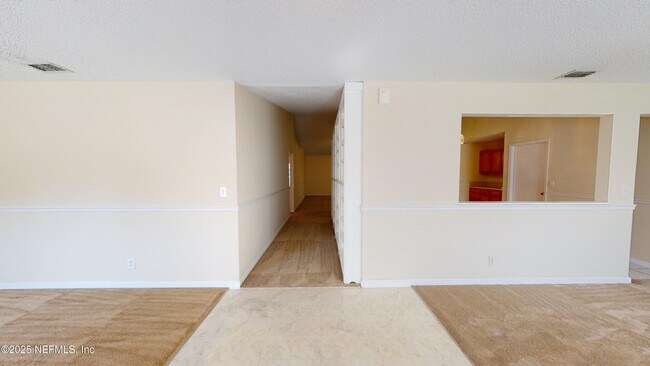 Building Photo - 1826 Blue Ridge Dr