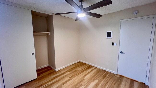 Building Photo - Move-In Ready Serra Mesa 3BR/2BA Condo, Newly Remodeled with Offstreet Parking