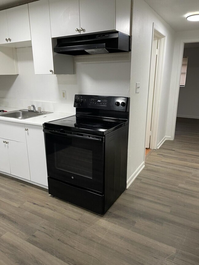 Building Photo - 2601 N 29th St