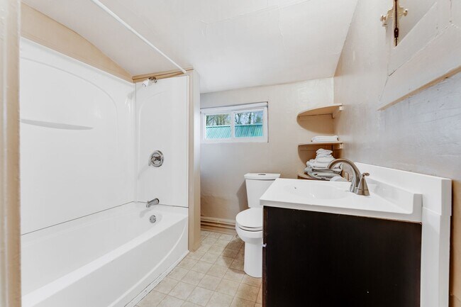 Building Photo - 759 Battelle Ave