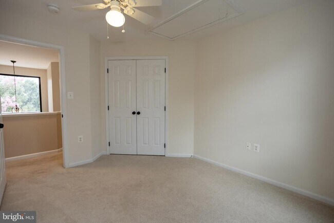 Building Photo - 1411 Campbell Ct NE