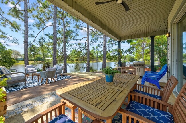 Building Photo - One of a Kind! Santa Rosa Beach Main home ...