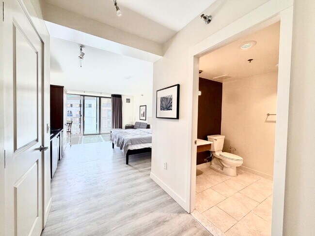 Building Photo - Fully Furnished Lake Las Vegas Studio | Waterfront Living | All Utilities Included | Flexible Lea...