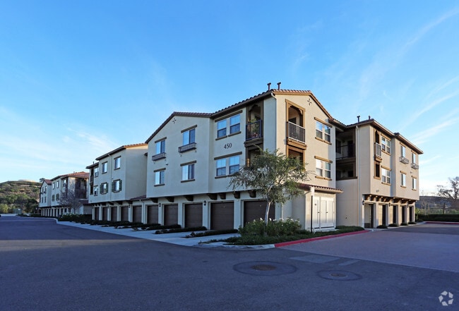 Building Photo - Bonterra