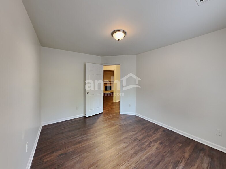 Building Photo - 1440 Stoney Field Pl