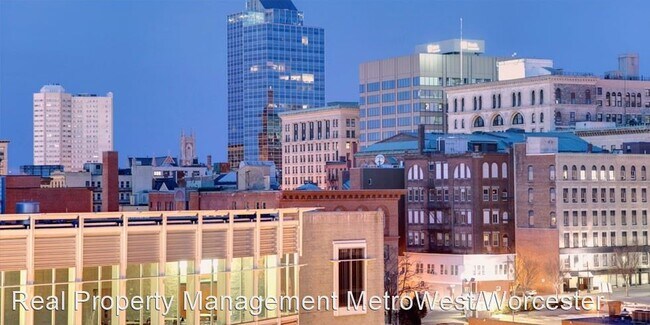 Building Photo - 3 br, 1 bath House - 38 Bowdoin Street, #3