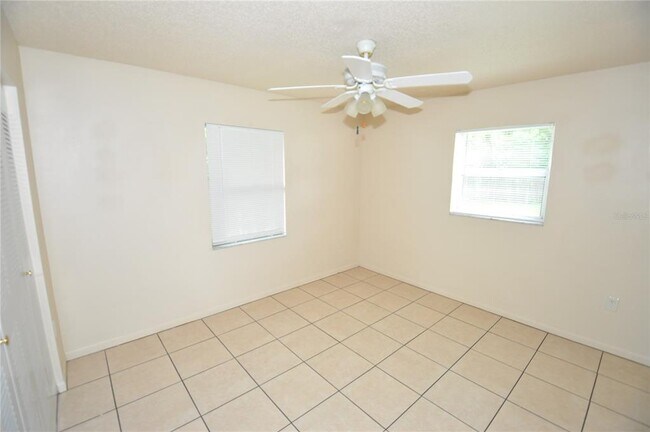 Building Photo - 1624 Merrick Rd